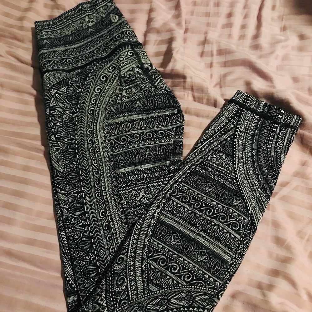 Lululemon Entwined Leggings